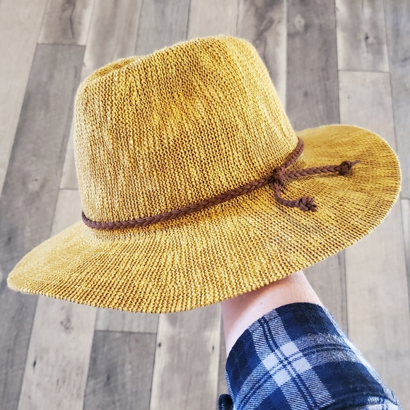 Yellow Hat With Leather Tie 